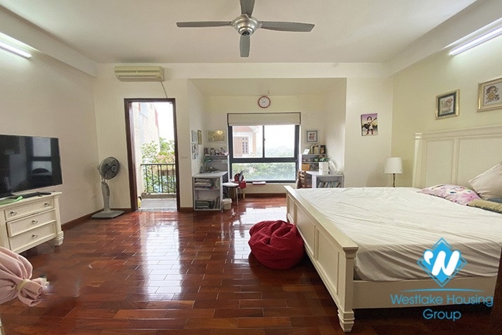 A beautiful house 4 bedroom for rent in Long Bien near Wellspring International School